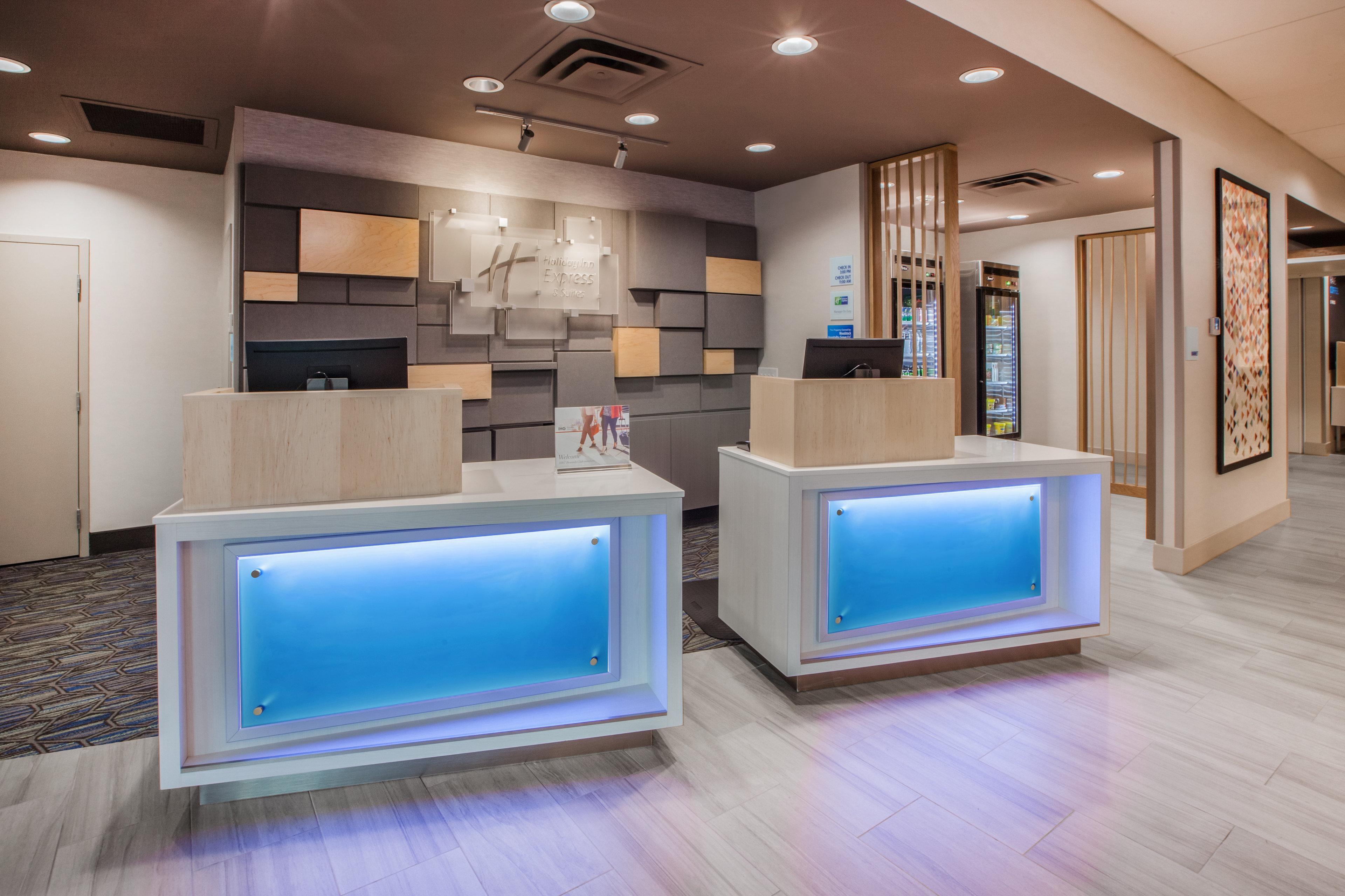 Holiday Inn Express & Suites - Omaha I - 80 By Ihg Gretna Exterior photo