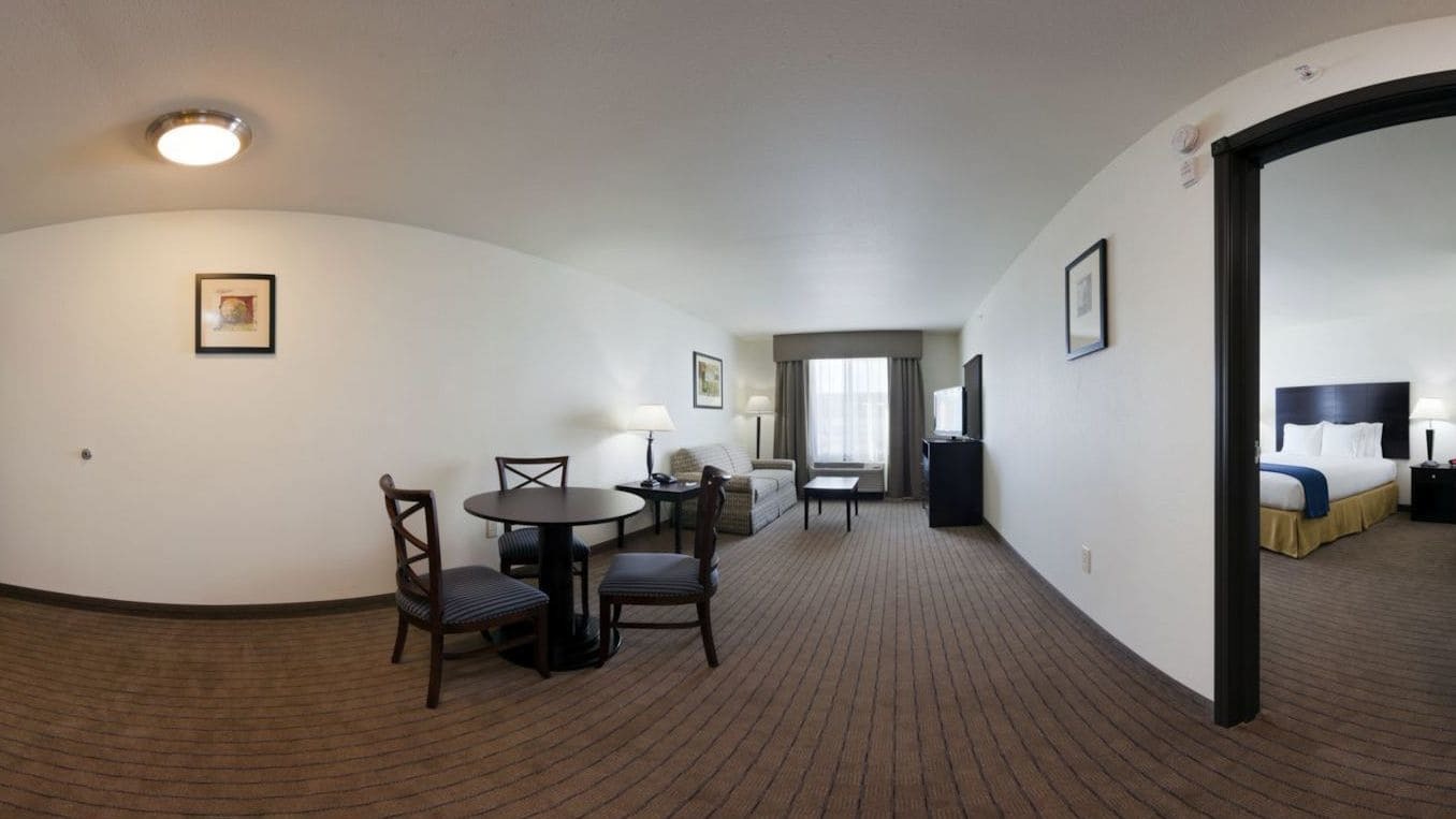 Holiday Inn Express & Suites - Omaha I - 80 By Ihg Gretna Exterior photo